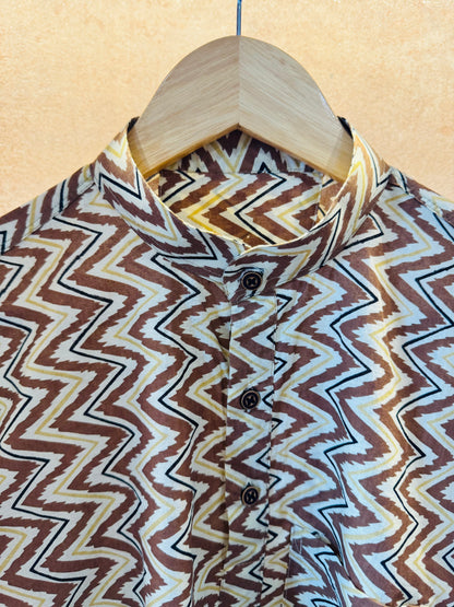 Yellow Zig Zag Pure Cotton Full Sleeve Short Kurta For Men