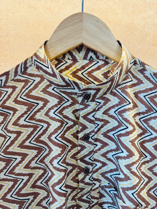 Yellow Zig Zag Pure Cotton Full Sleeve Short Kurta For Men